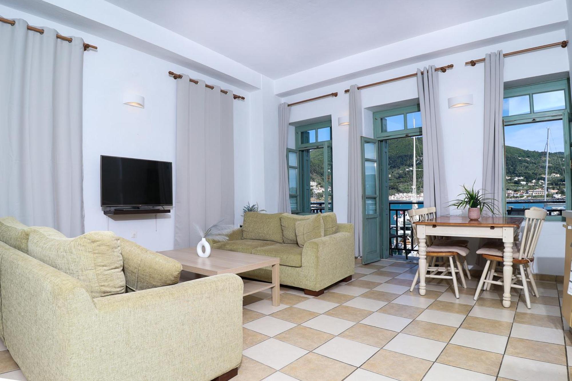Faros Coastal Apartments Skopelos Town Exterior photo
