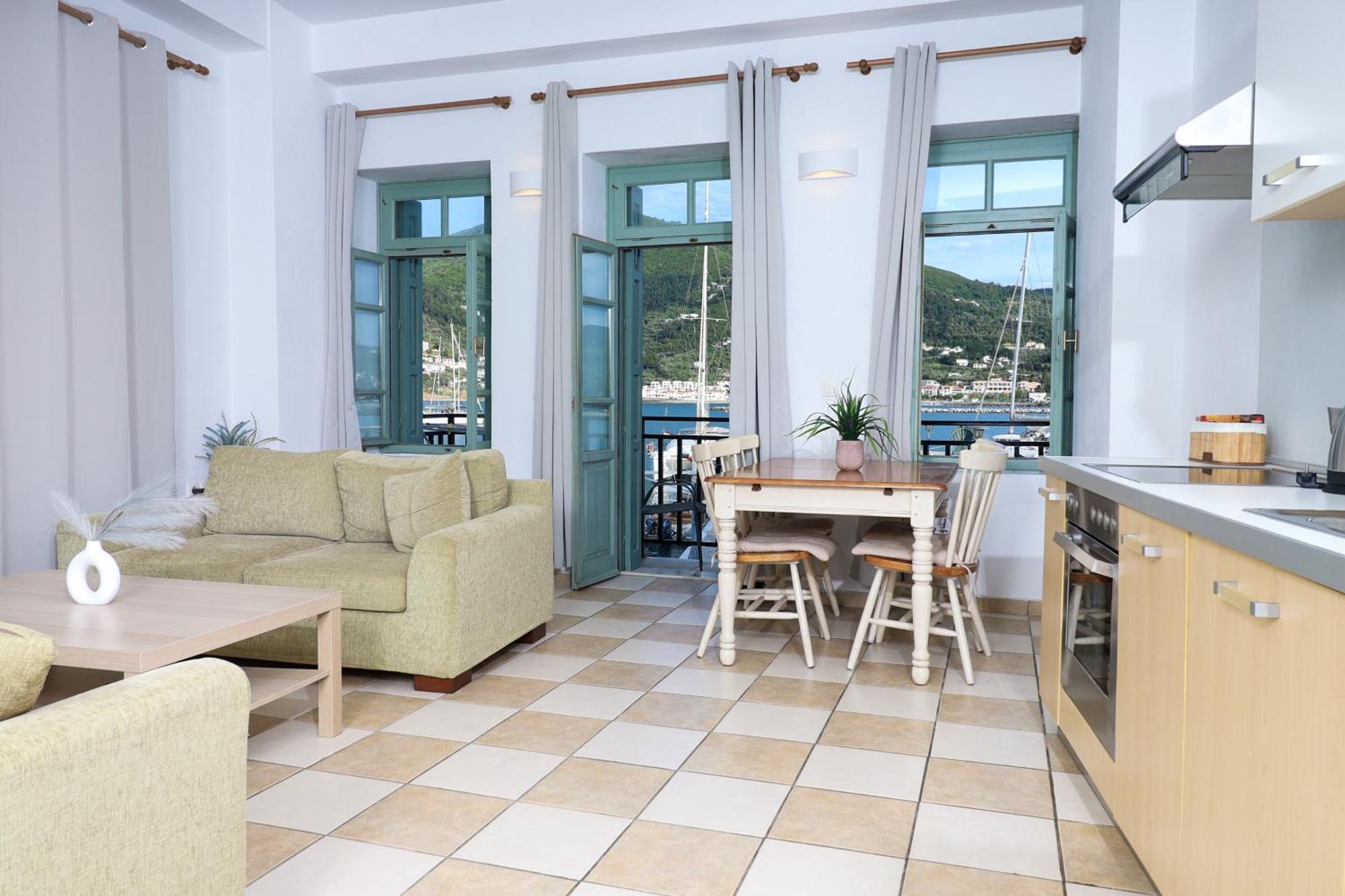 Faros Coastal Apartments Skopelos Town Exterior photo