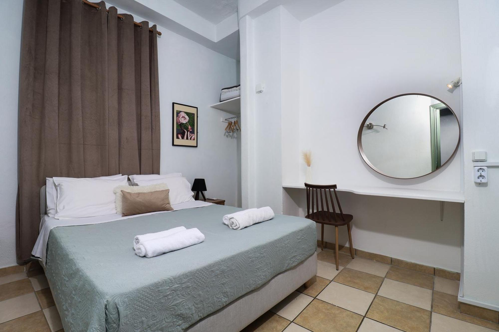 Faros Coastal Apartments Skopelos Town Exterior photo